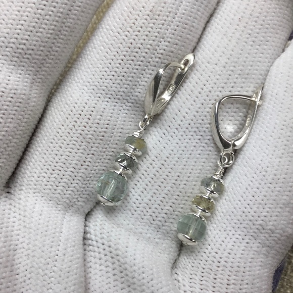 Minimalist Aquamarine And Sterling Silver Earrings - Picture 6 of 8